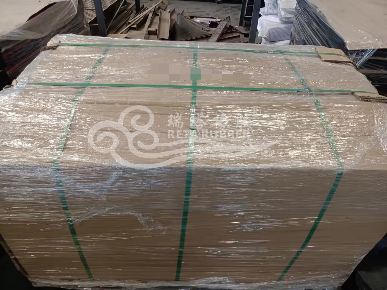 客戶定購阻燃緩沖條打包發貨